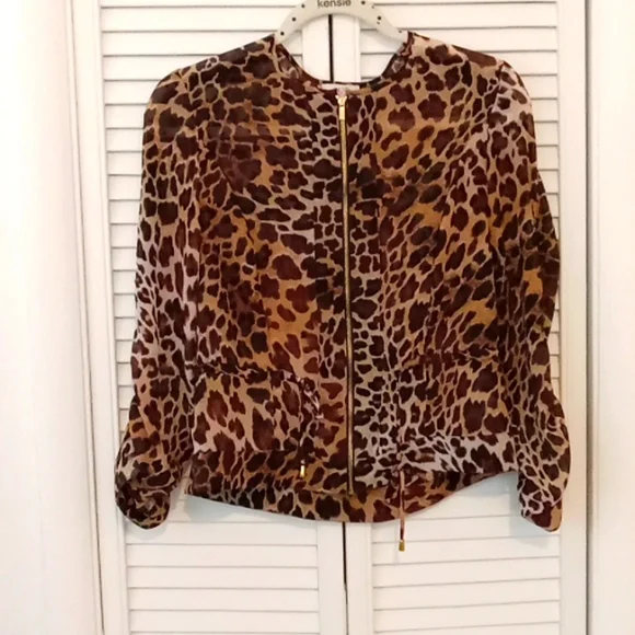 Cache top - Picture 1 of 6